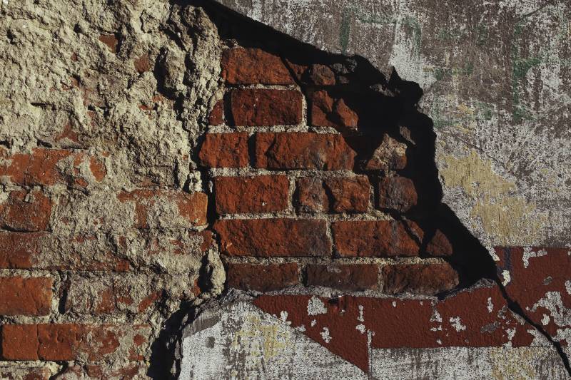 Rénover avec l'isolation par l’intérieur avec des panneaux avec une entreprise à Bordeaux